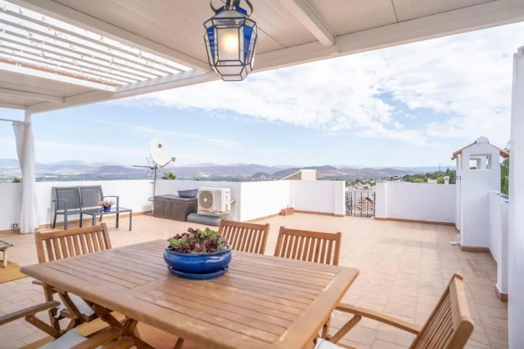 Beautiful Penthouse With Spectacular Views. Apartment Alhaurin el Grande
